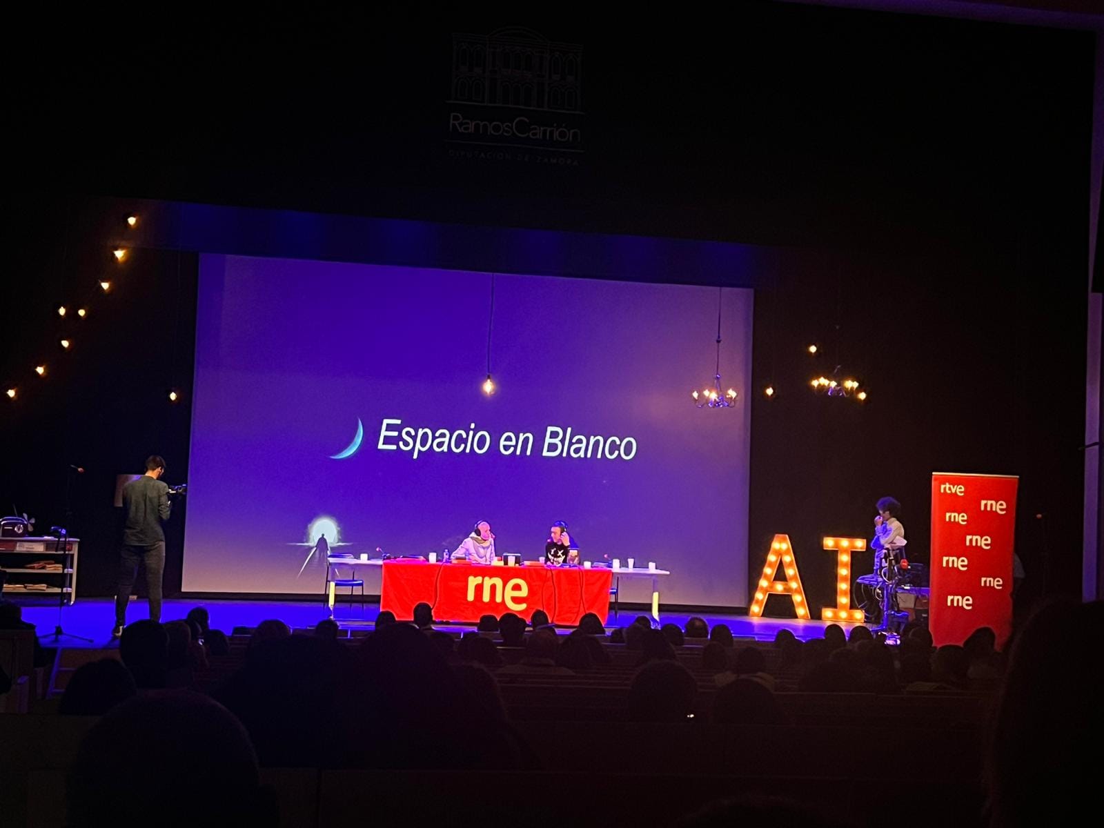 Nando Domínguez en el programa de RNE 'Espacio en Blanco'. Imagen cedida